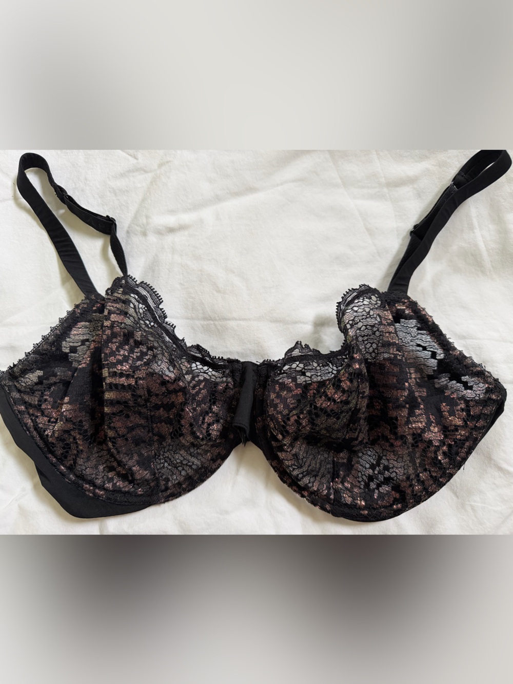 La Perla Sheer Lace Underwire Bra in Black and metallic Rose